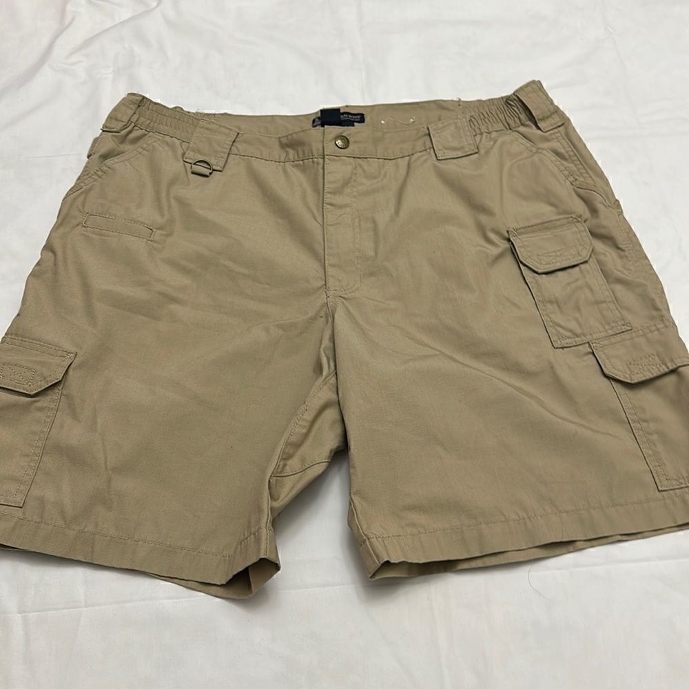 511 tactical men’s rip stop cargo short size 40